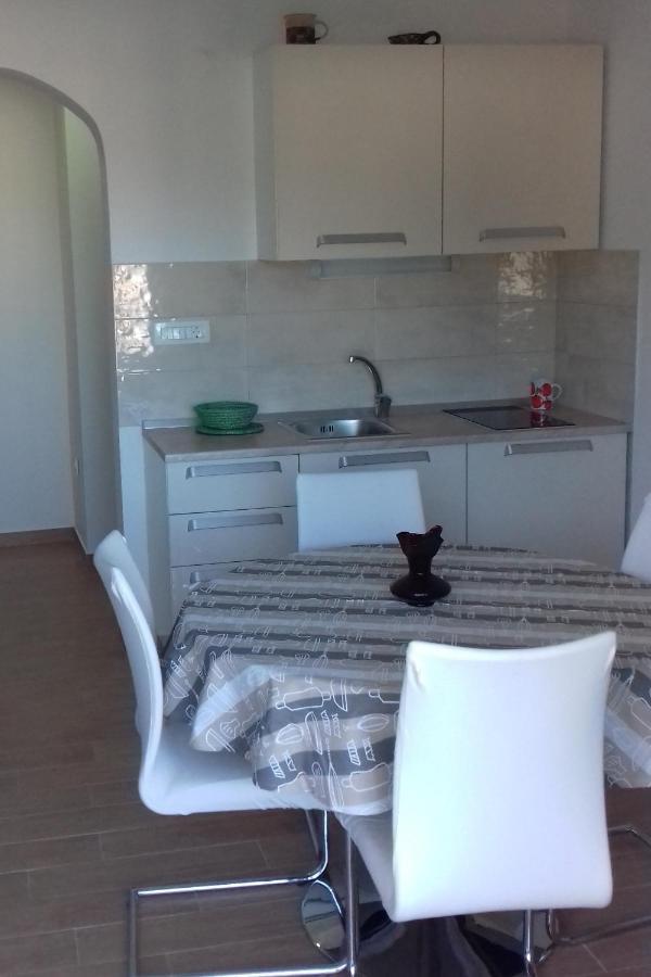 Apartments By The Sea Basina, Hvar - 11817 Vrbanj Luaran gambar